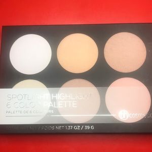 BH Cosmetics Spotlight Highlight Palette